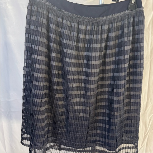 Signature Studio Dresses & Skirts - Signature Studio Striped A-Line Skirt